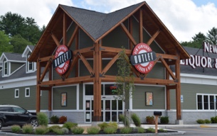 Exterior photo of Warner store